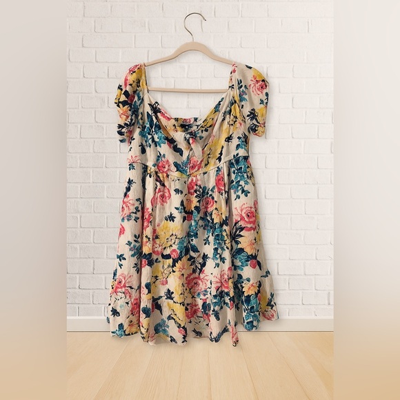 Torrid Multicolor Floral Knot dress - Picture 1 of 4